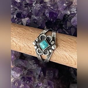 Antique sterling silver turquoise ring size 2 1/2 small
